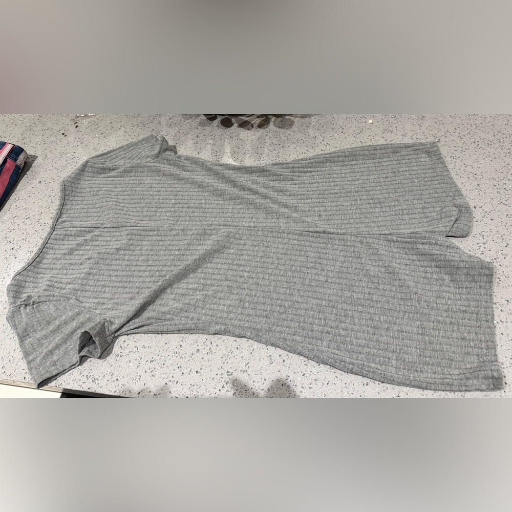 Gray Ribbed Romper - Picture 2 of 2